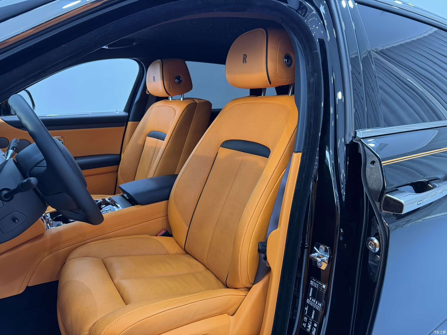 Rolls-Royce Ghost, 2023 17