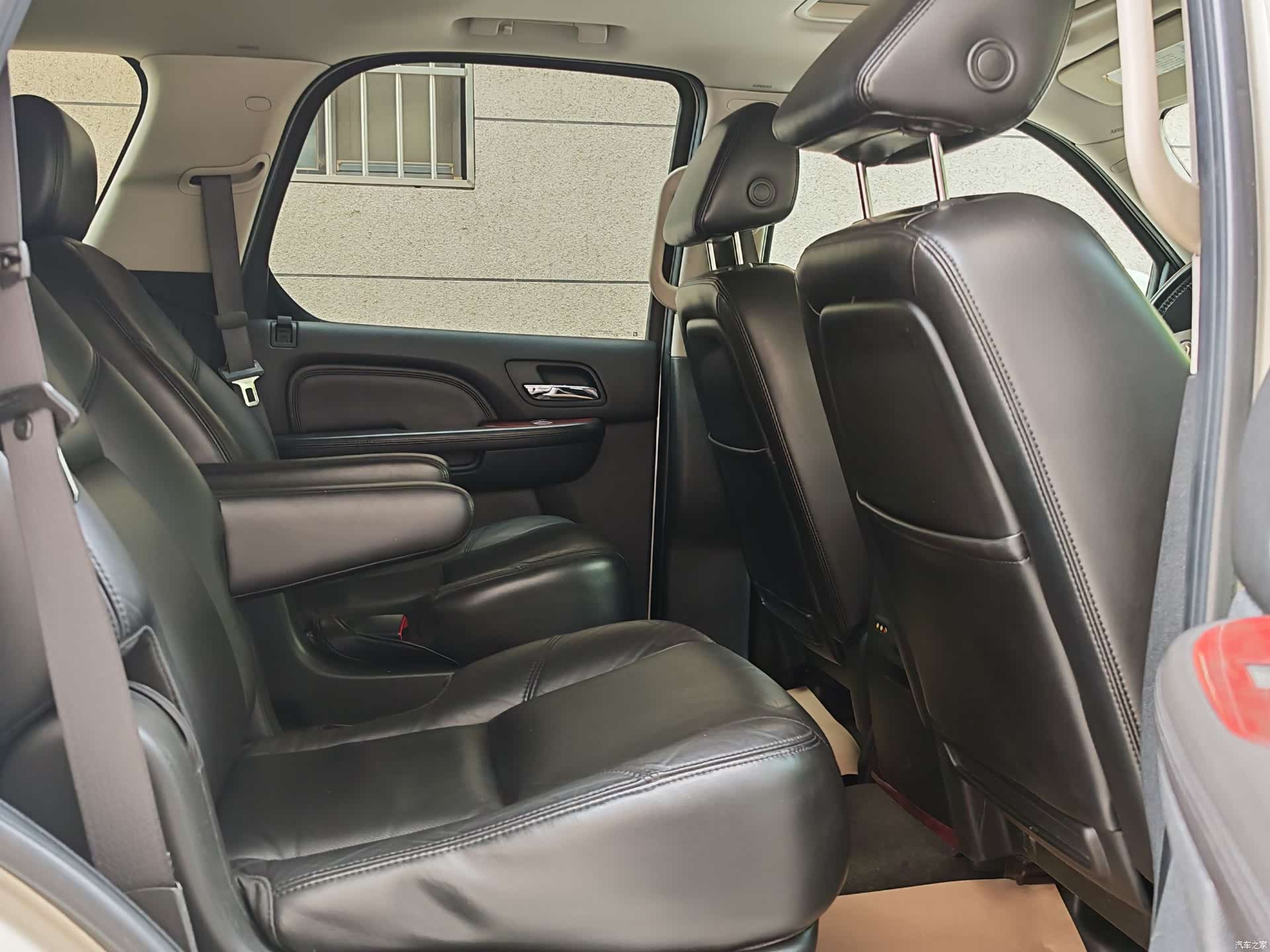Cadillac Escalade, 2007 12