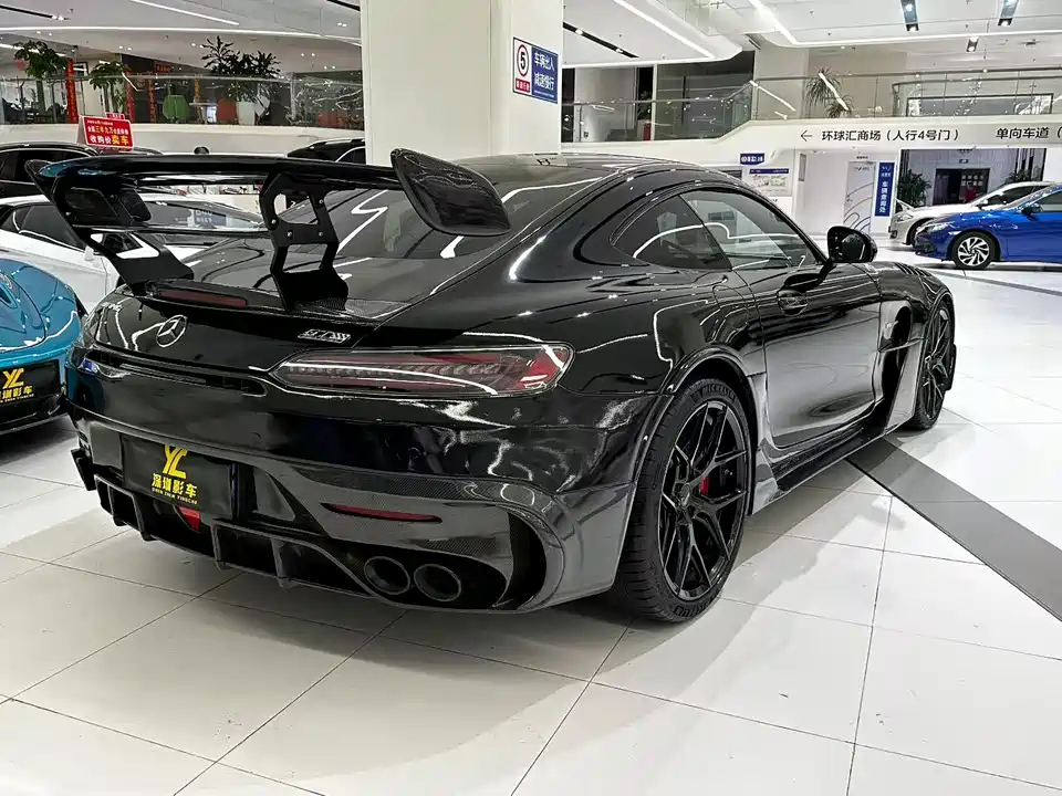 Mercedes-Benz AMG GT Mercedes-Benz AMG GT
