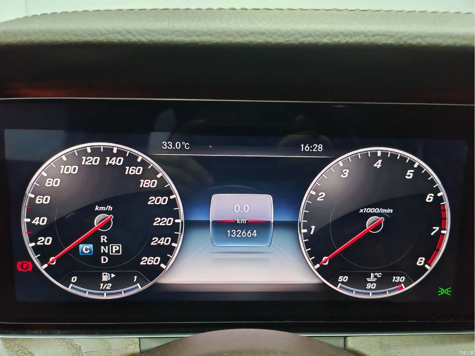 Mercedes-Benz E-Class, 2019 8