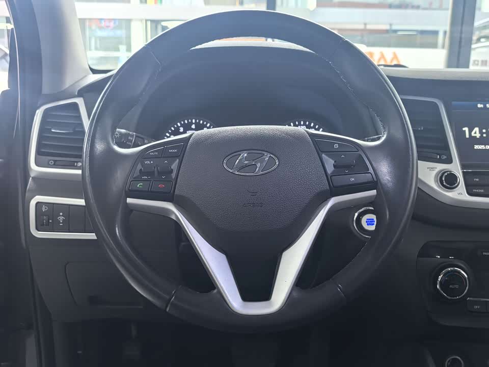 Hyundai Tucson Hyundai Tucson