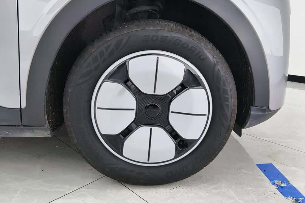 Geely Xingyuan, 2025 6