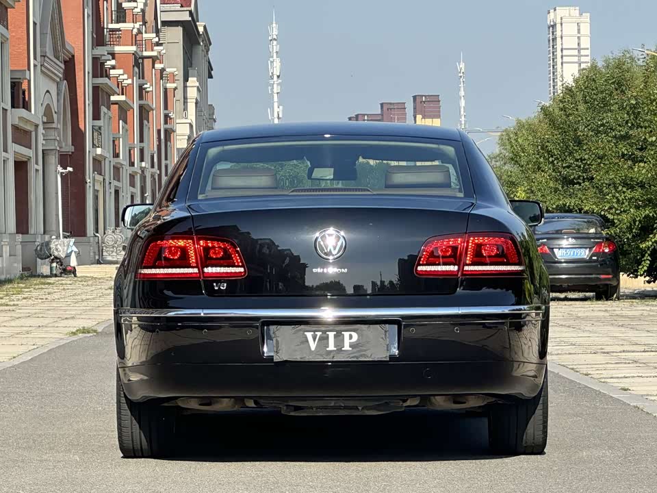 Volkswagen Phaeton