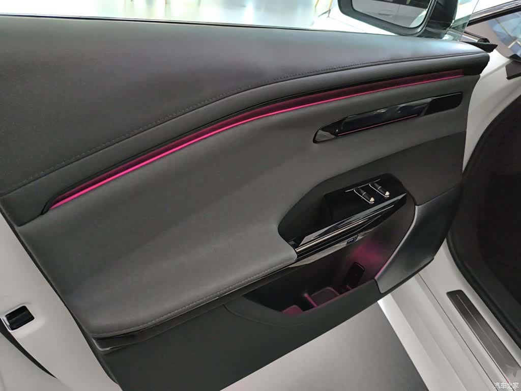 Hyper GT, 2025 12