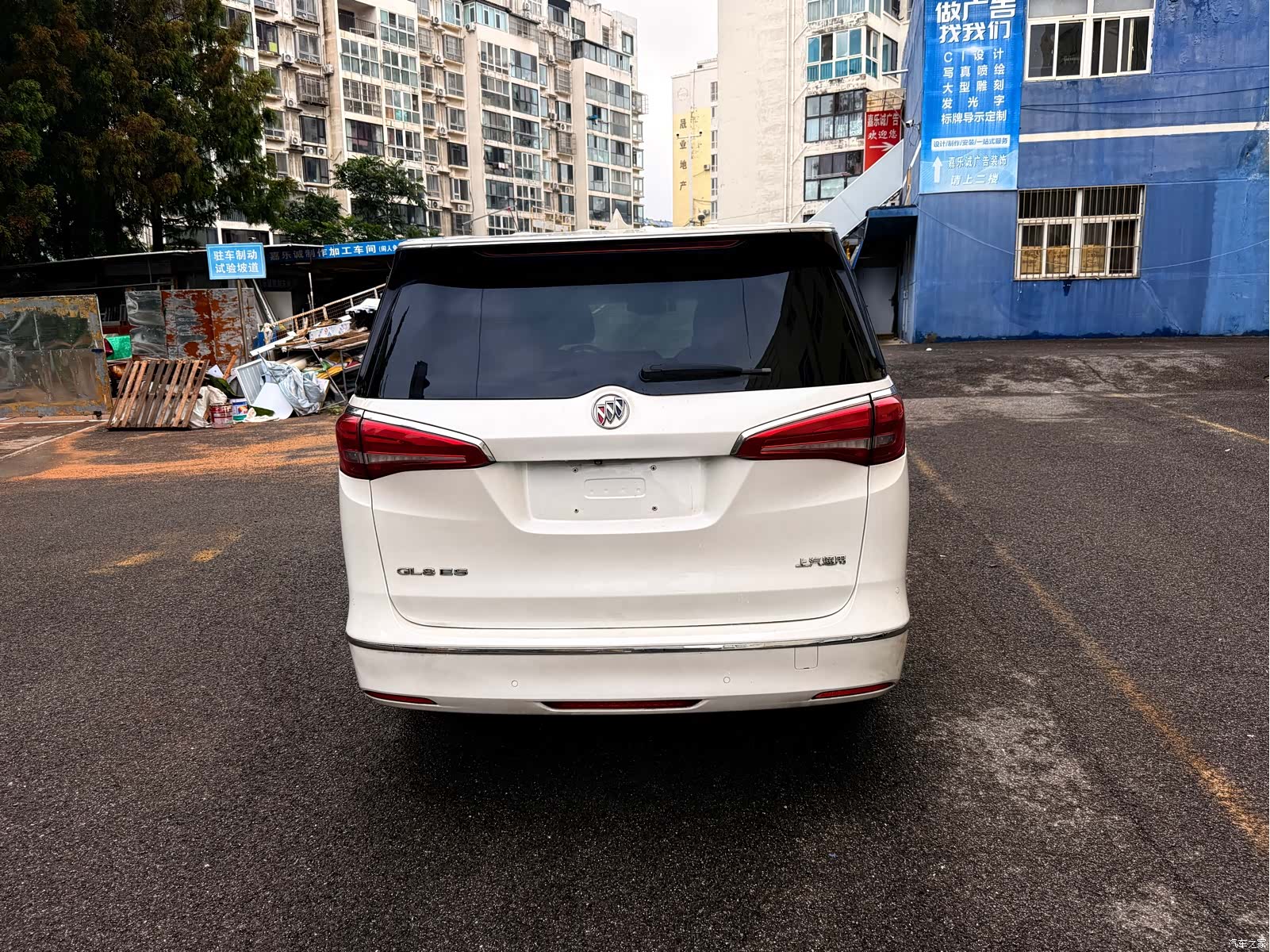 Buick GL8, 2017 4