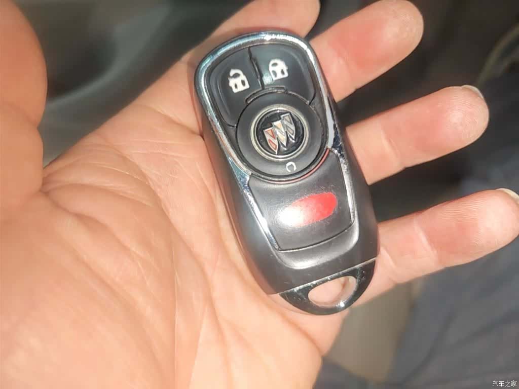 Buick GL8, 2023 9