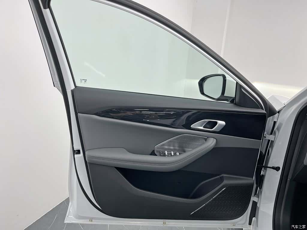 Geely A7, 2026 12