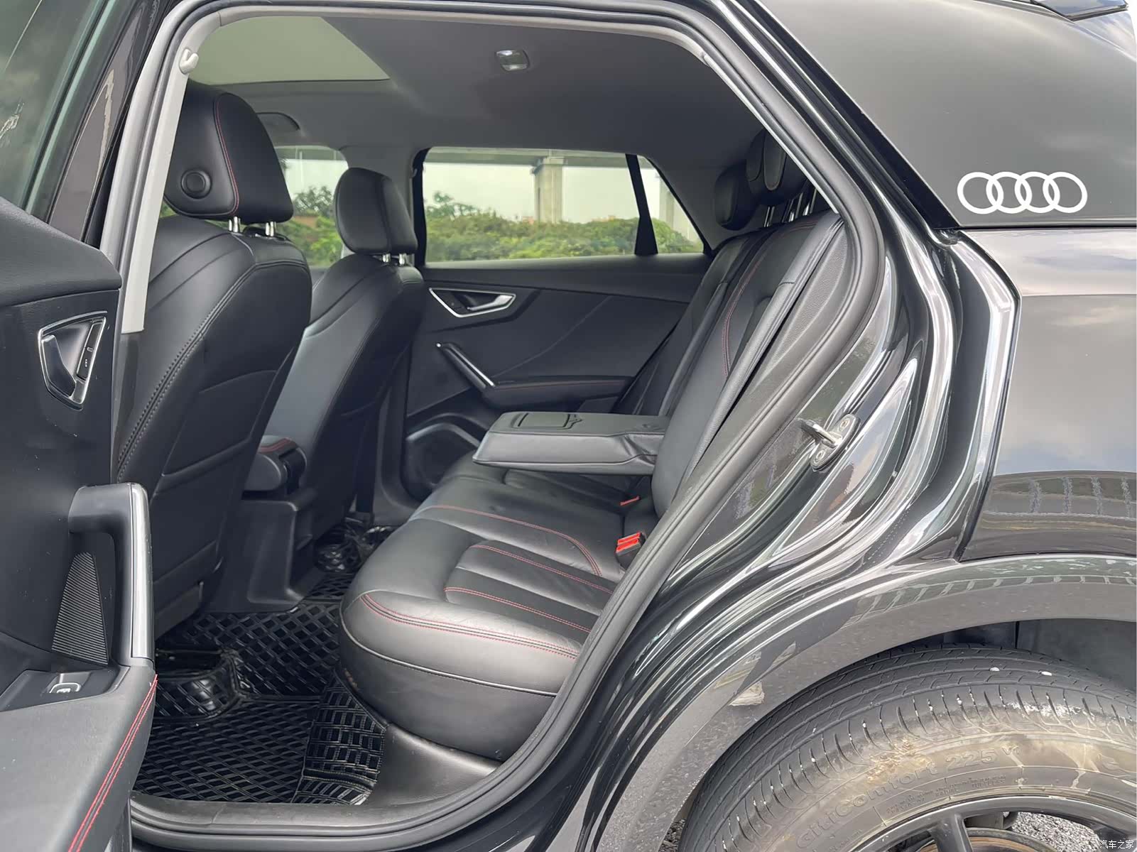 Audi Q2L, 2022 27