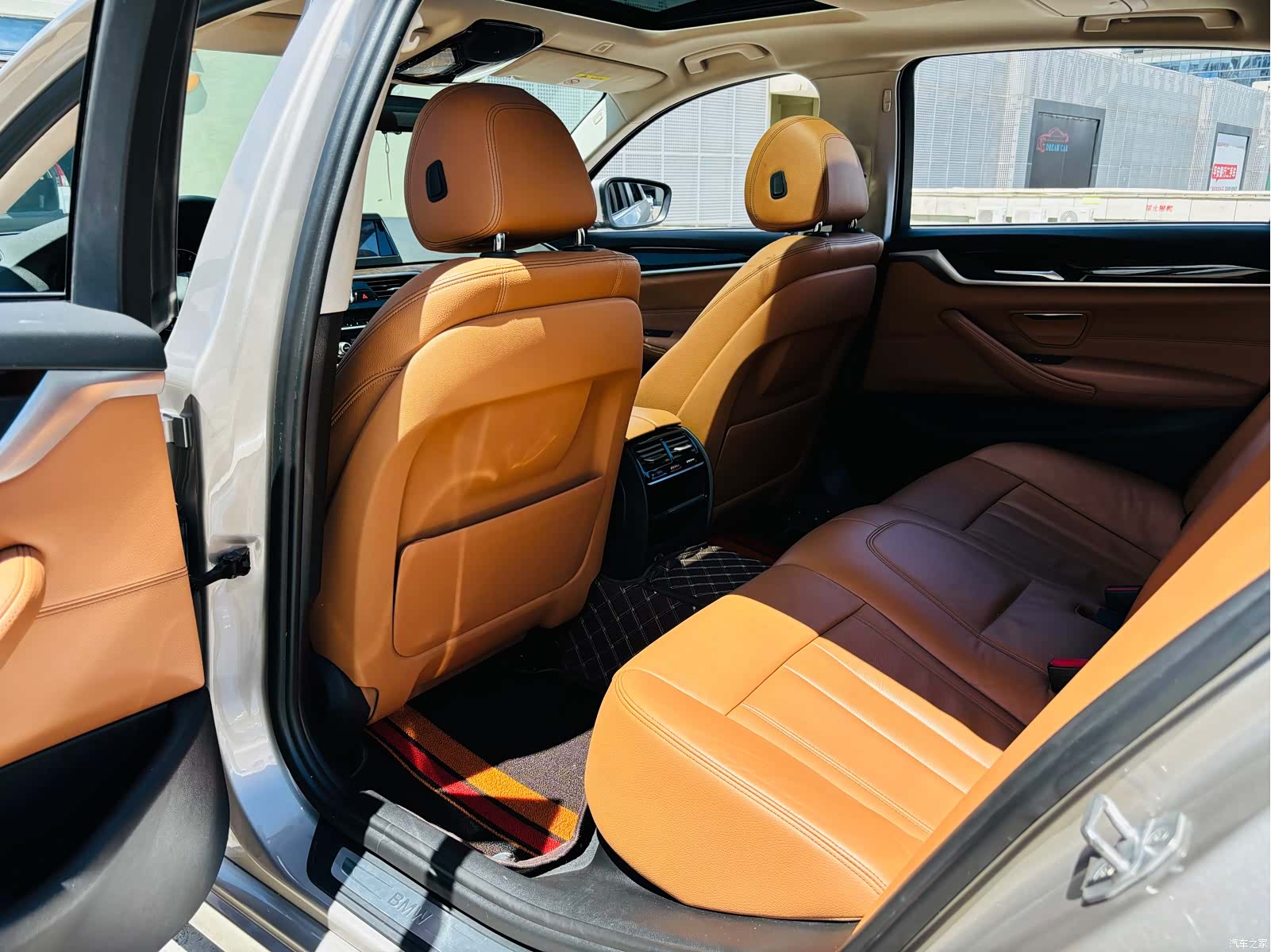 BMW 5 Series, 2018 8