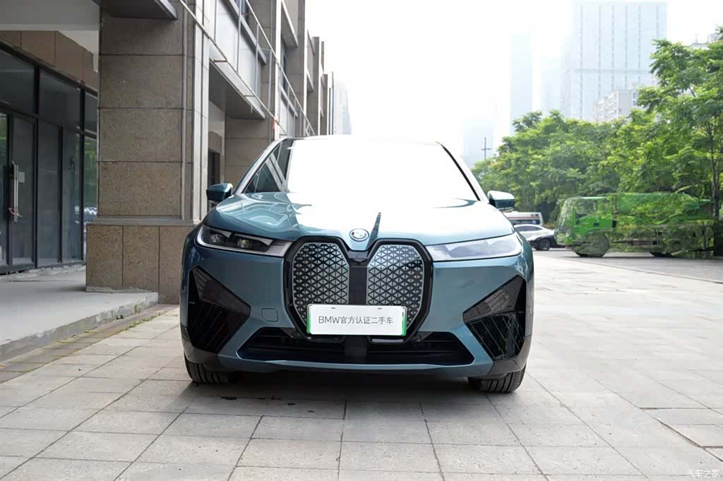 BMW iX, 2024 6