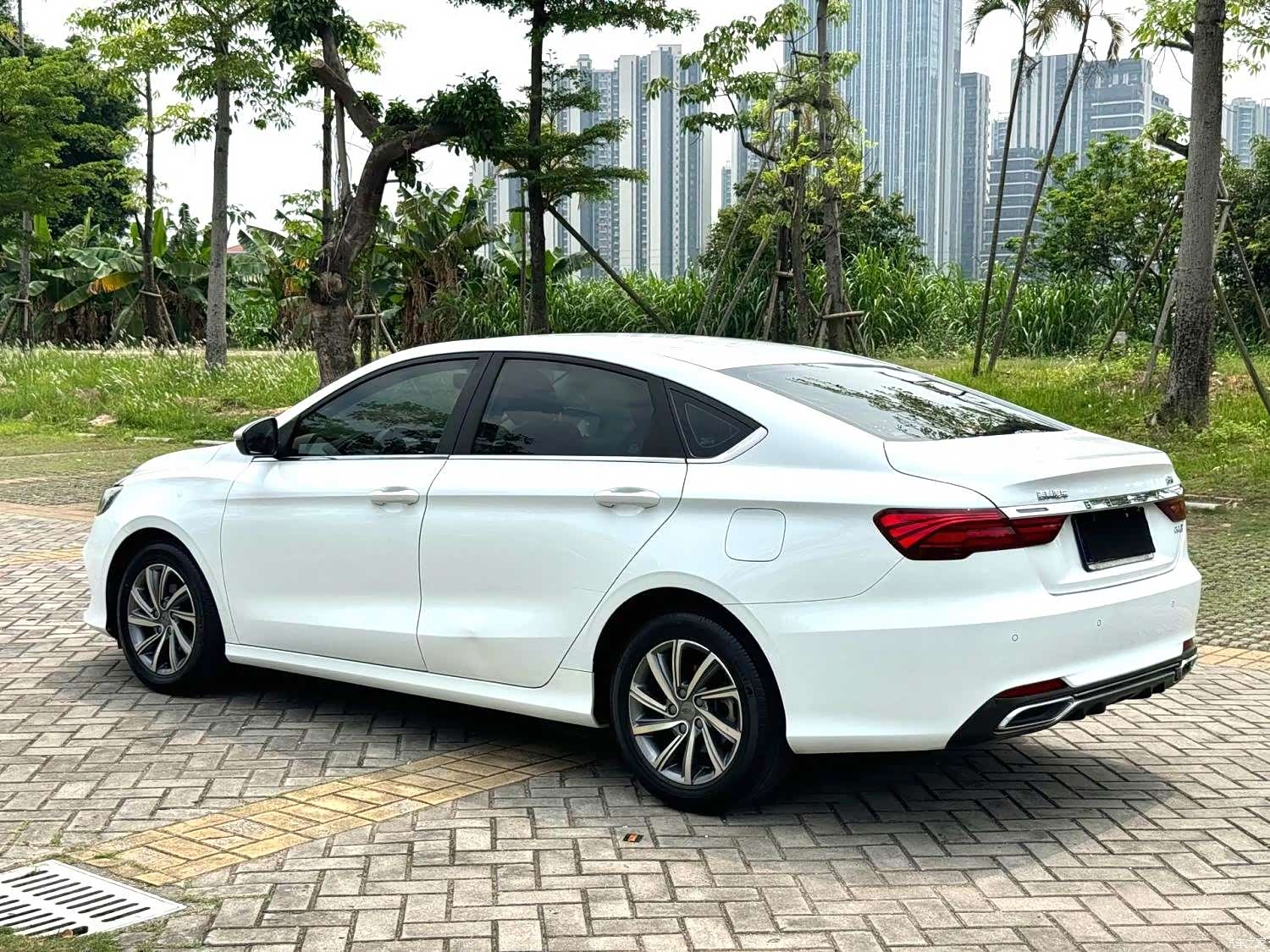 Geely Binray, 2020 7