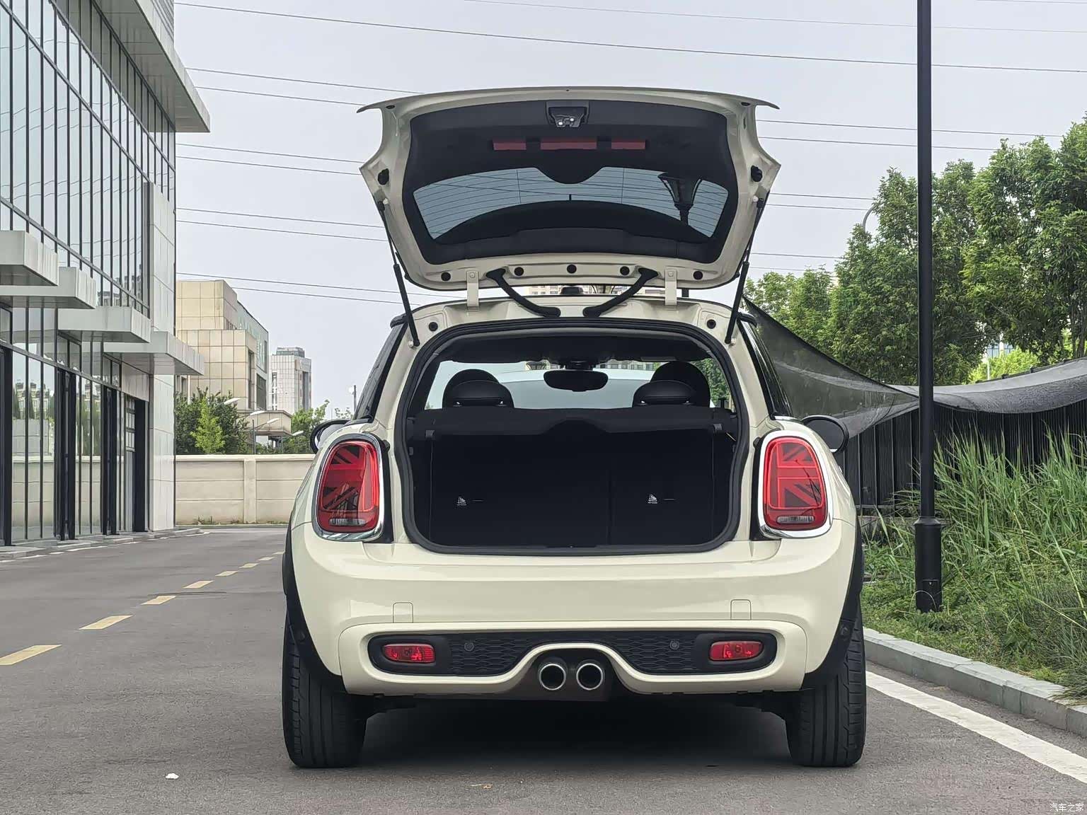 Mini Cooper, 2020 все фото