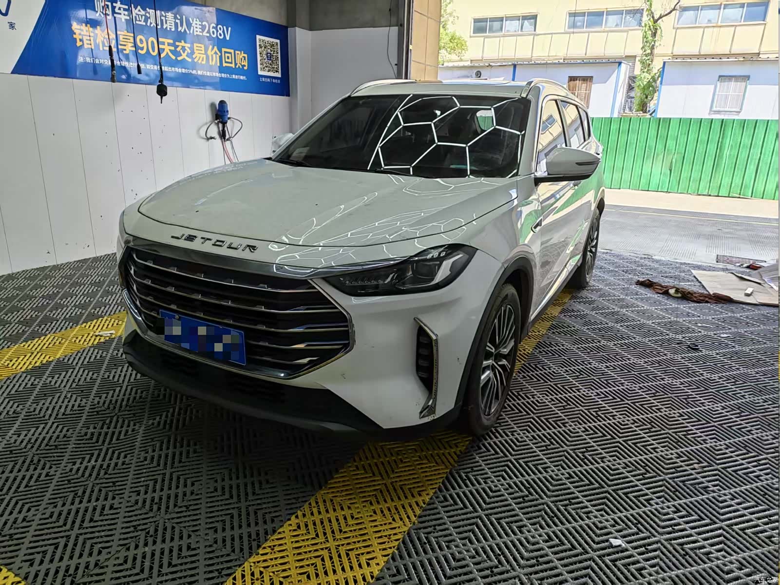 Jetour X70, 2023 2