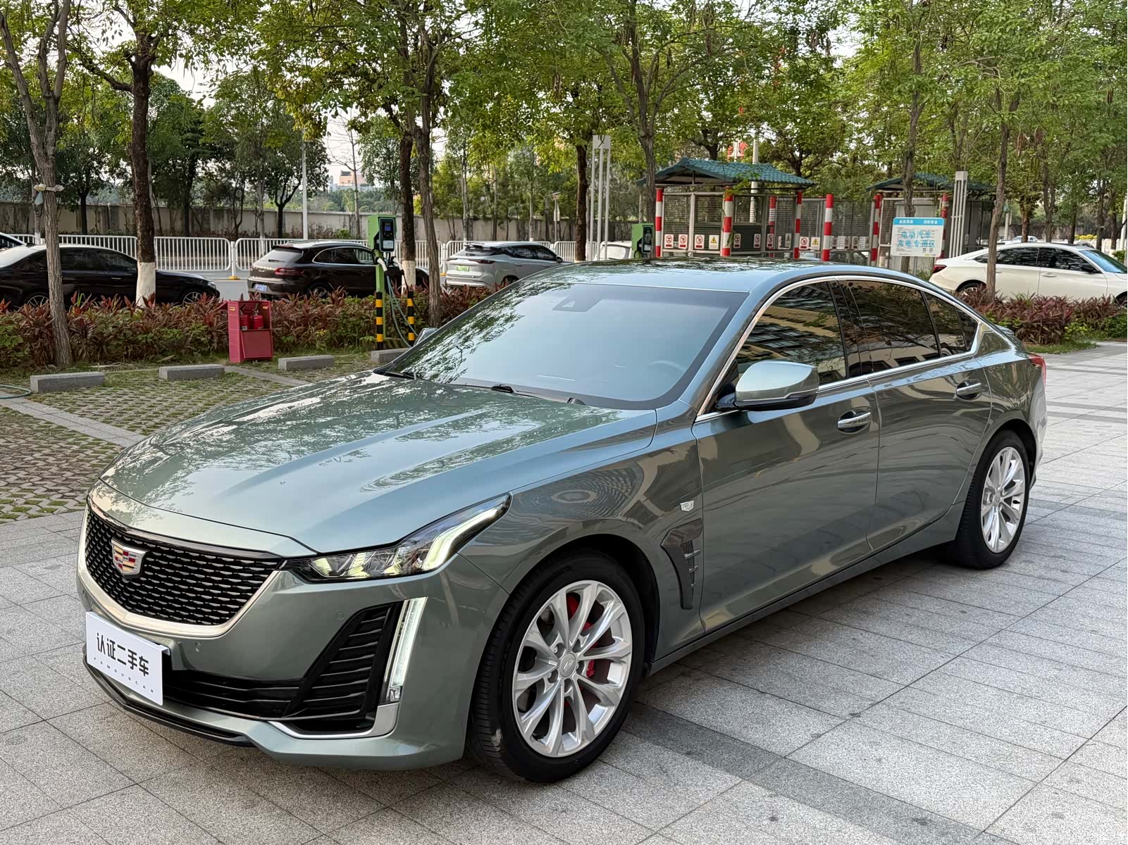 Cadillac CT5, 2023 1