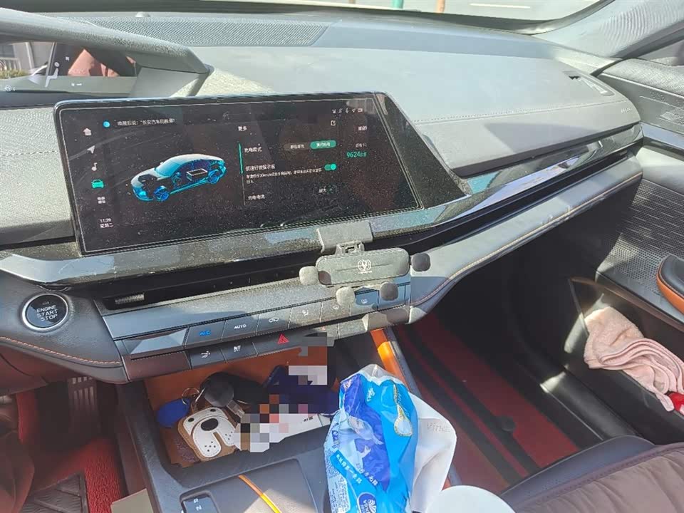 Changan UNI-V Smart iDD