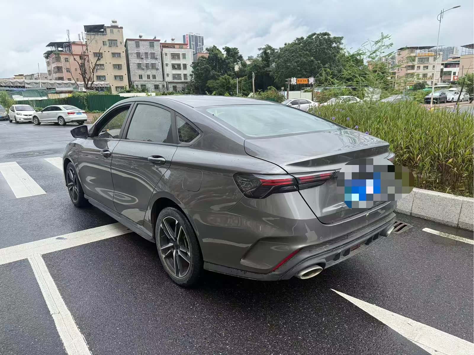Geely Binray, 2022 7