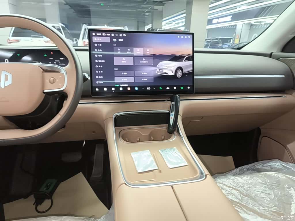 Leapmotor C11, 2025 13