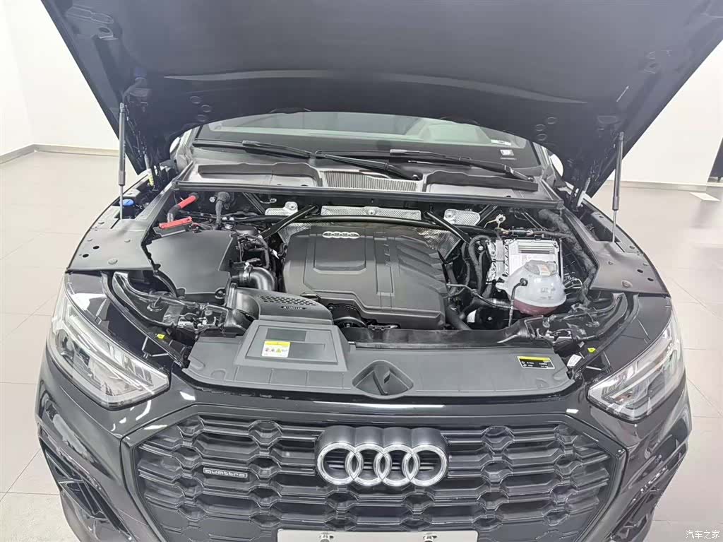 Audi Q5L, 2024 8