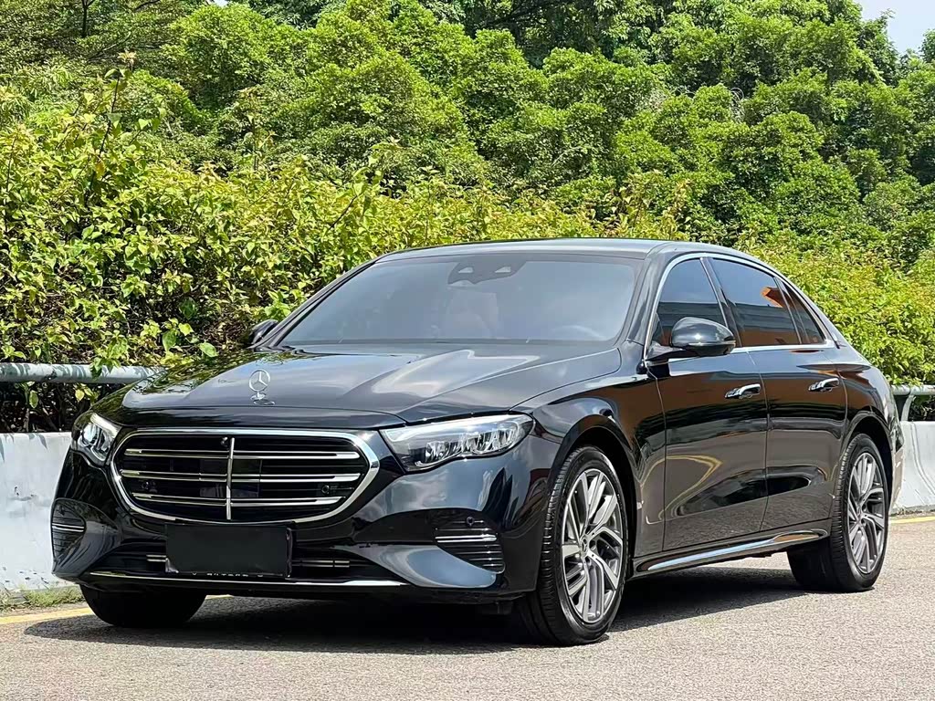 Mercedes-Benz E-Class E 2025 E 300 L Fashion