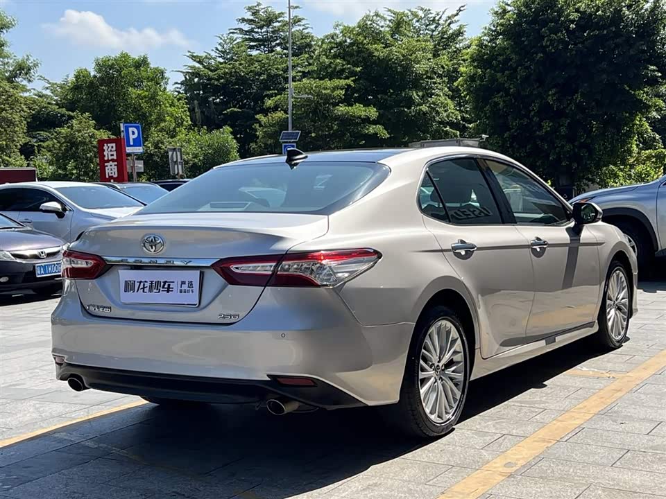 Toyota Camry Toyota Camry