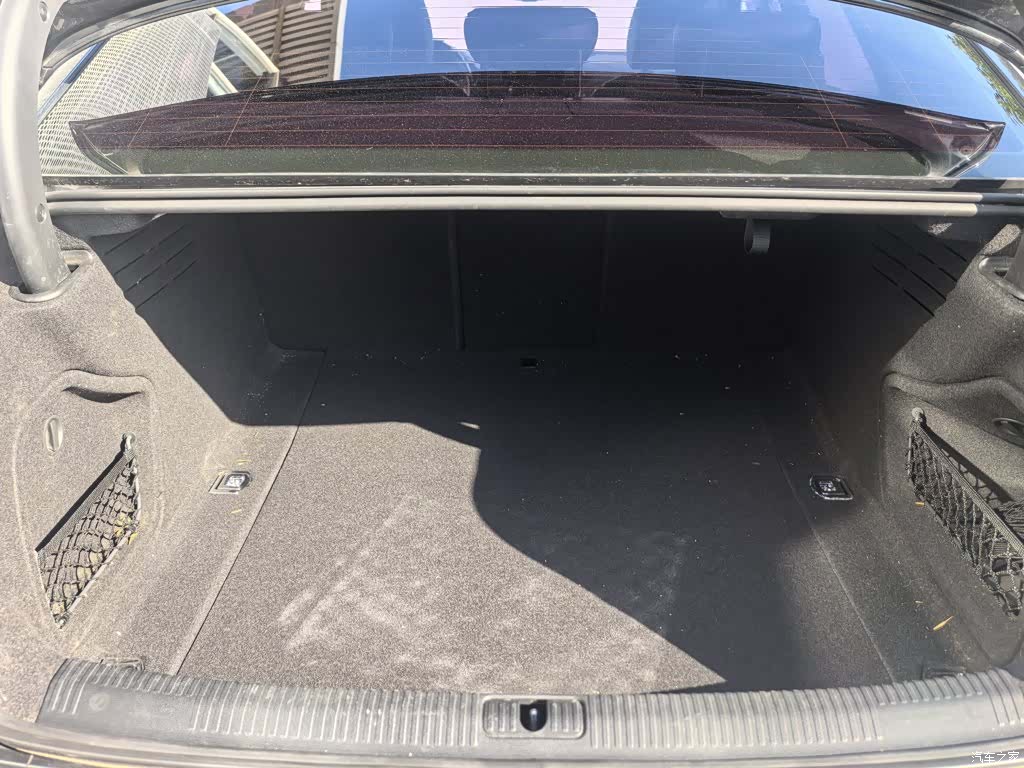Audi A4L, 2019 10