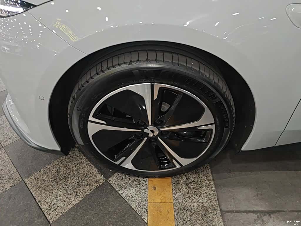 NIO ET5, 2024 23