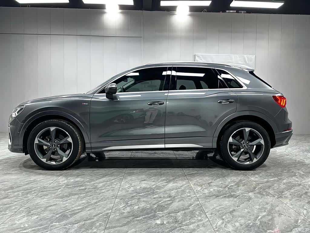 Audi Q3, 2022 9