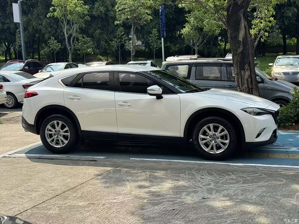 Mazda CX-4, 2017 23