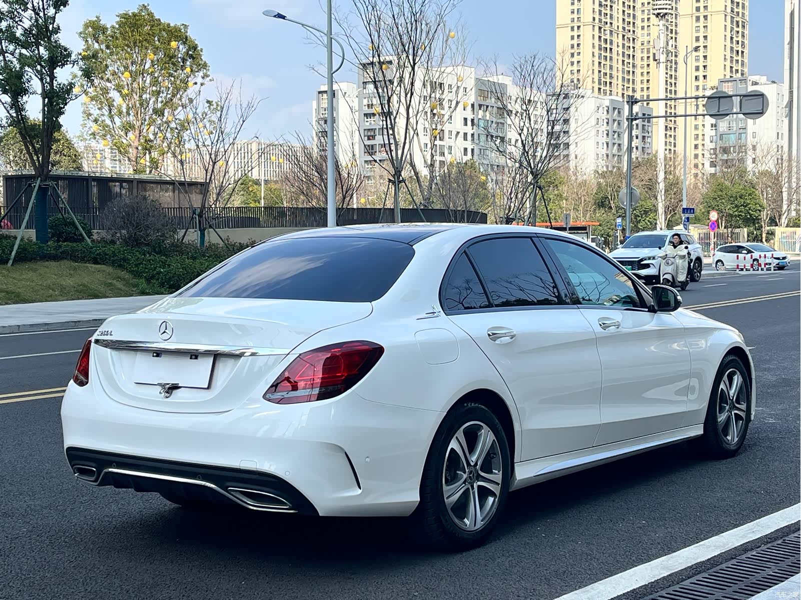 Mercedes-Benz C-Class, 2020 15