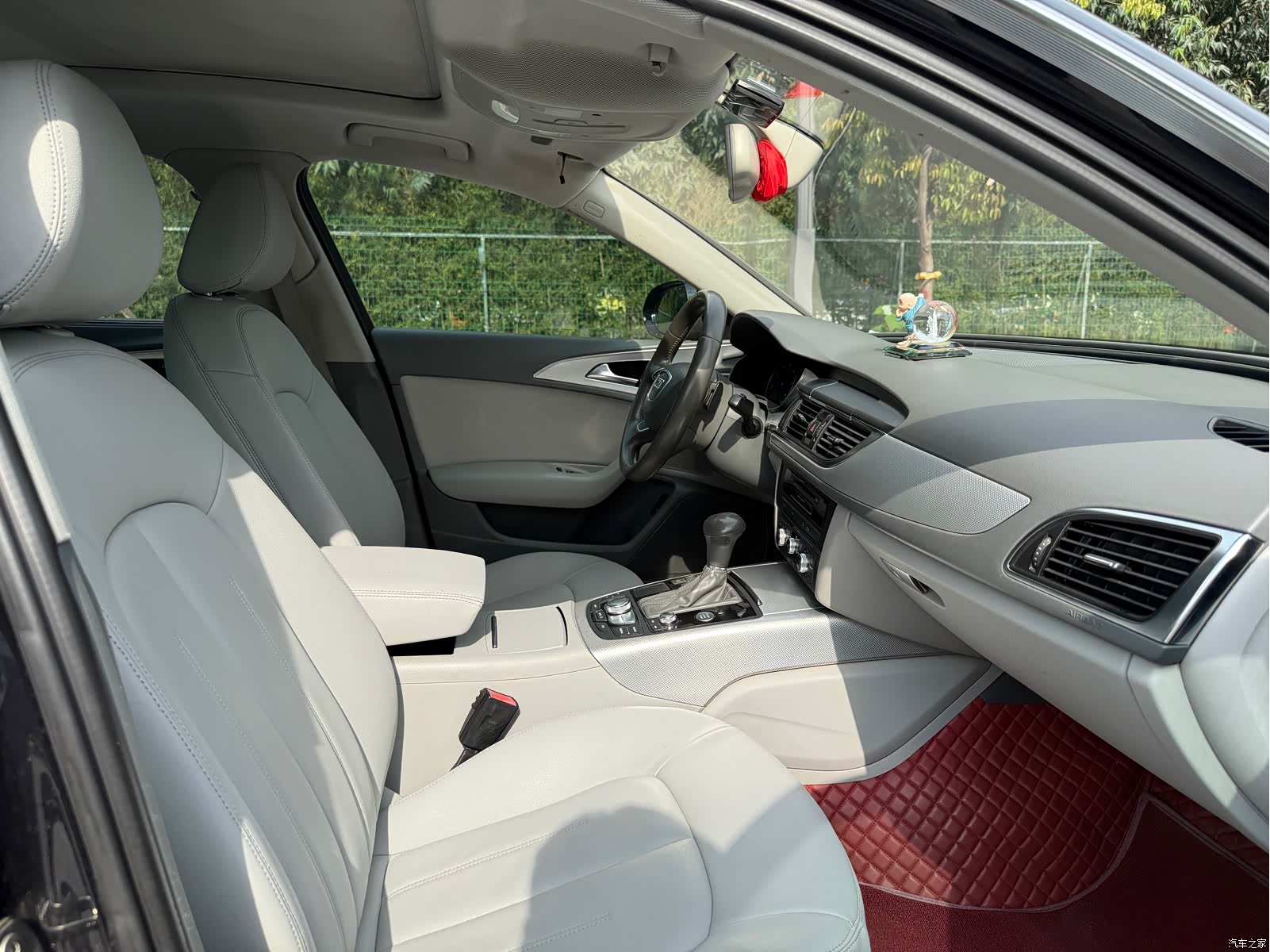 Audi A6L, 2013 21