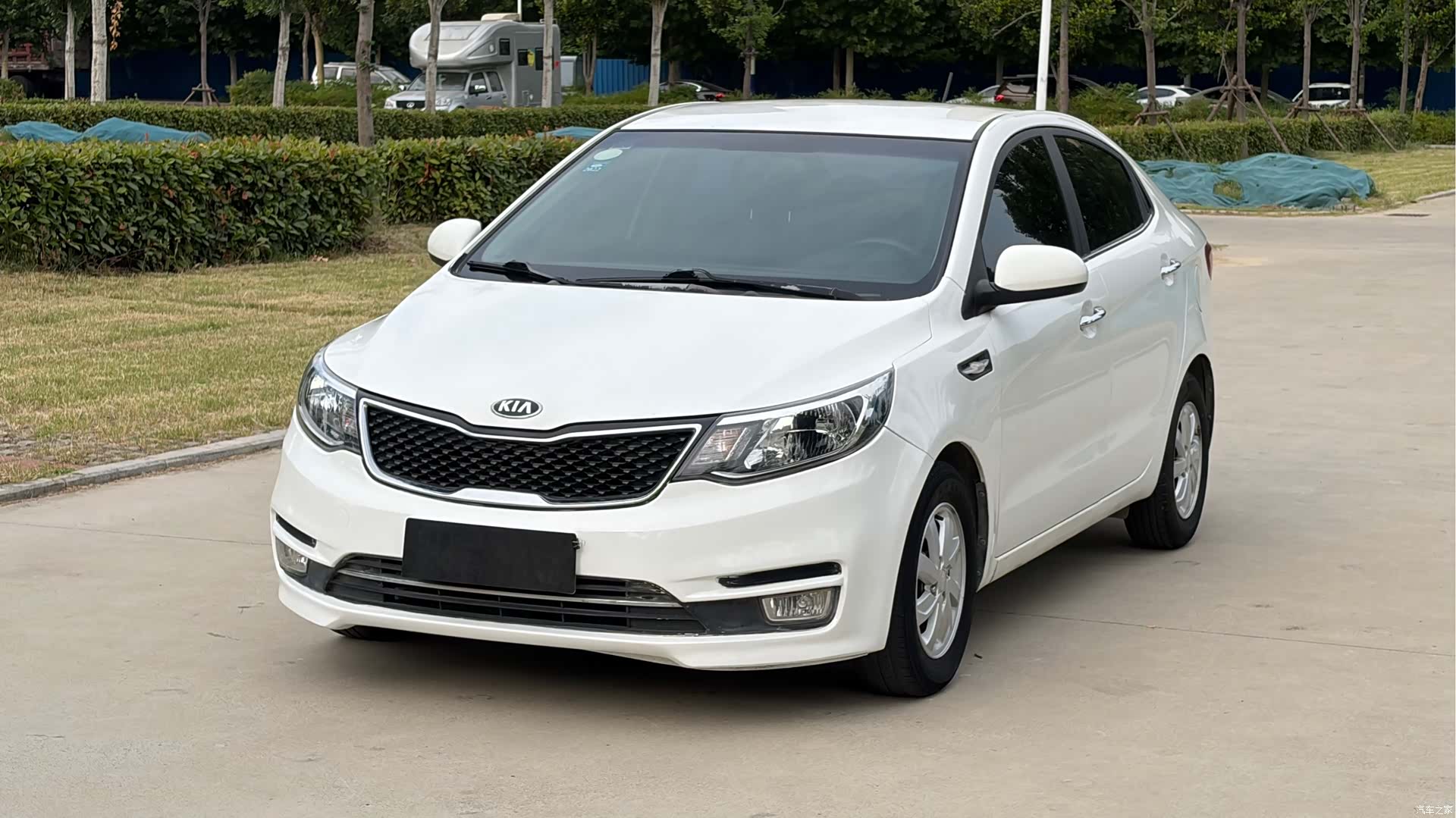 Kia K2, 2016 1
