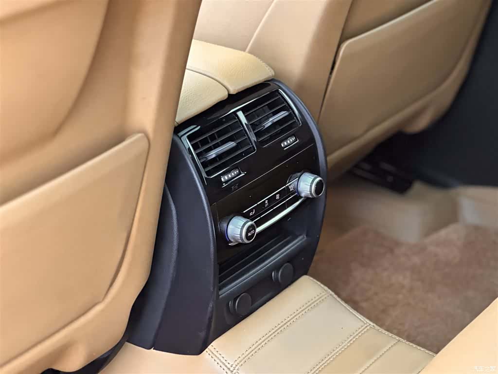 BMW 6 Series GT, 2018 13