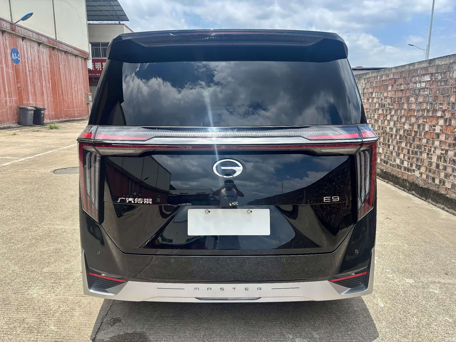 Trumpchi E9, 2025 все фото