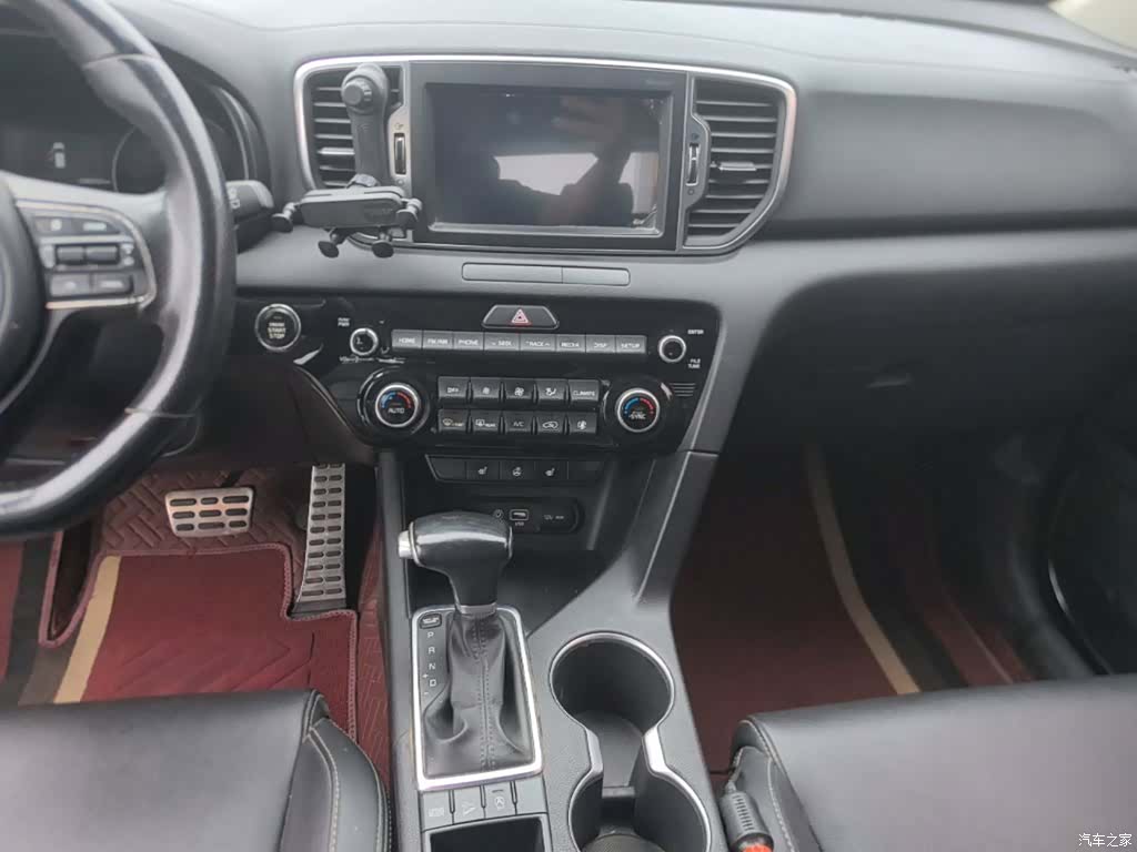 Kia KX5, 2016 13