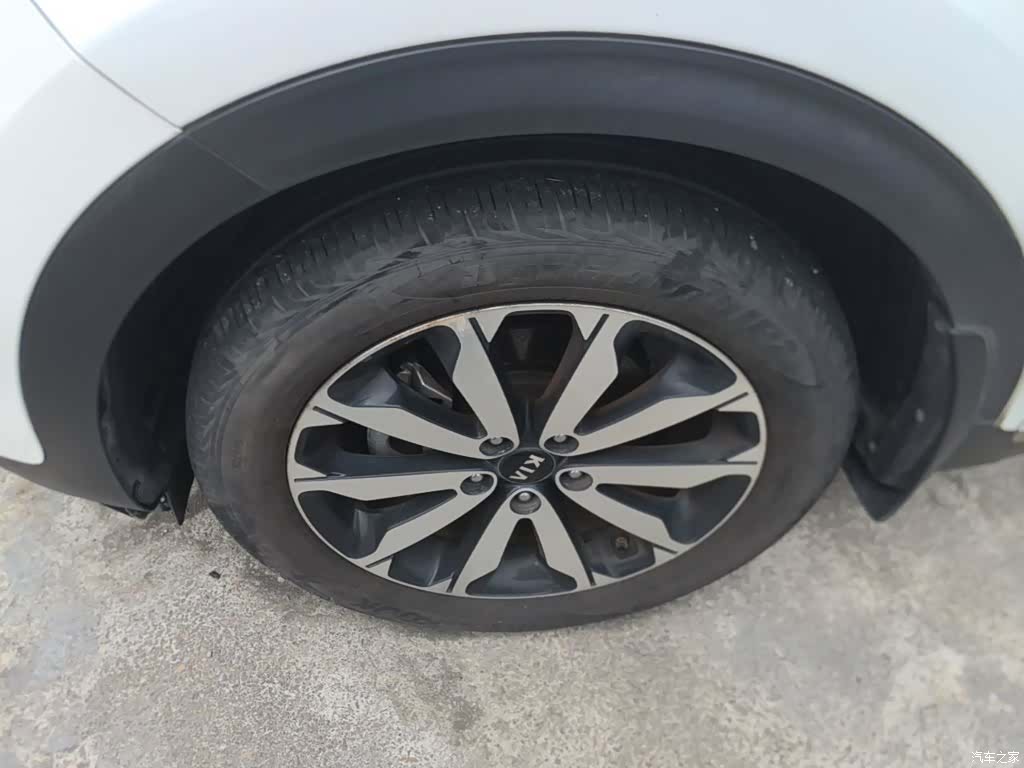 Kia KX5, 2016 23