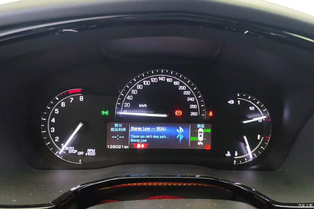 Cadillac XT5, 2017 14