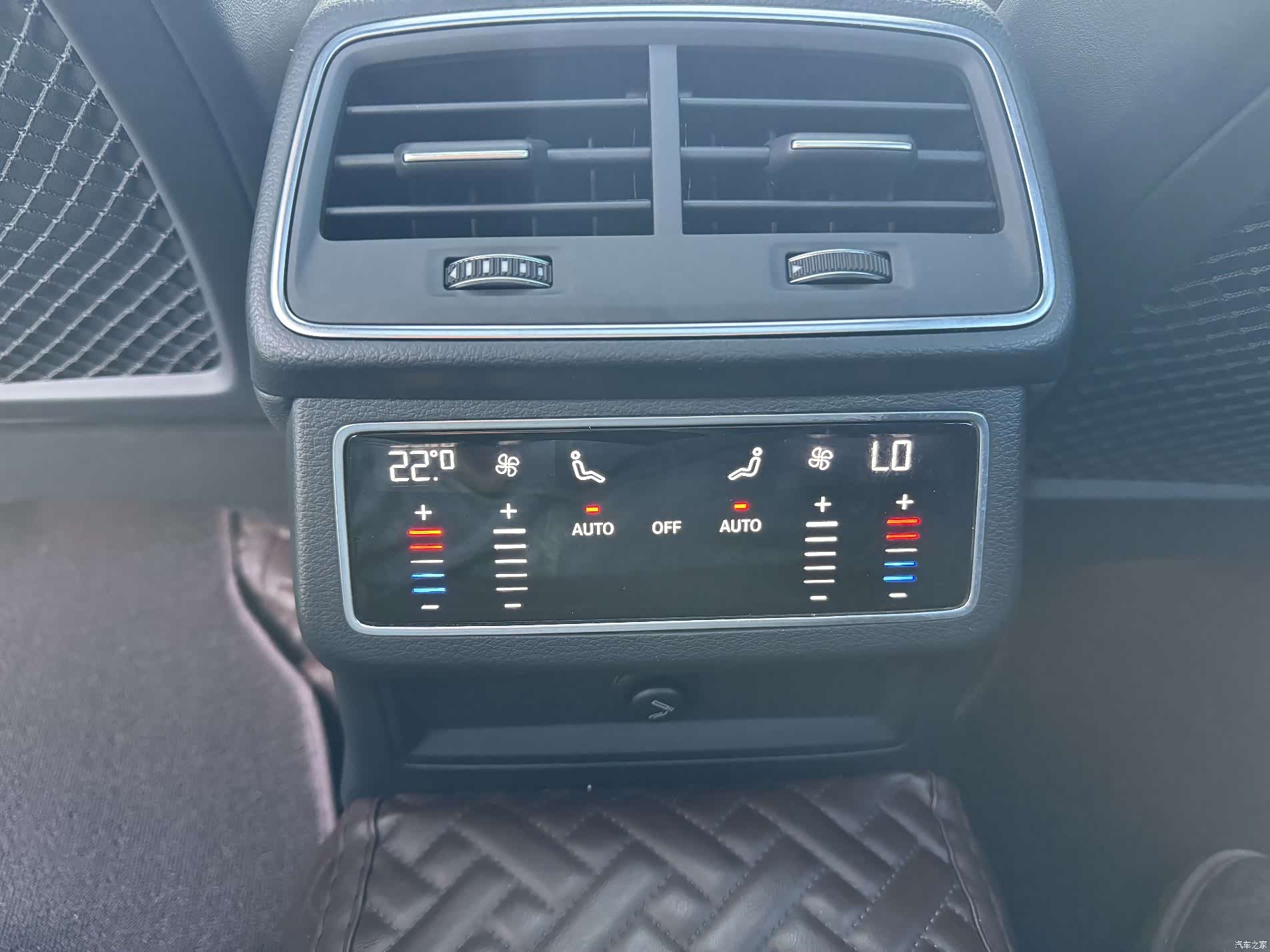 Audi A6L, 2020 14