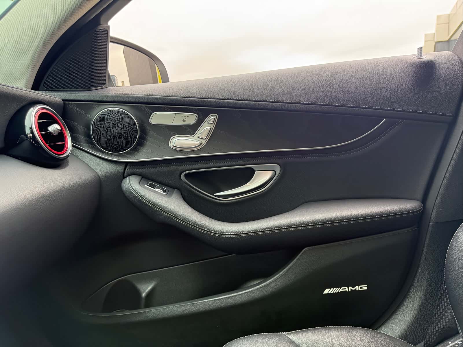 Mercedes-Benz C-Class, 2019 28
