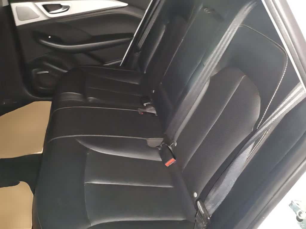 Roewe i6, 2023 17