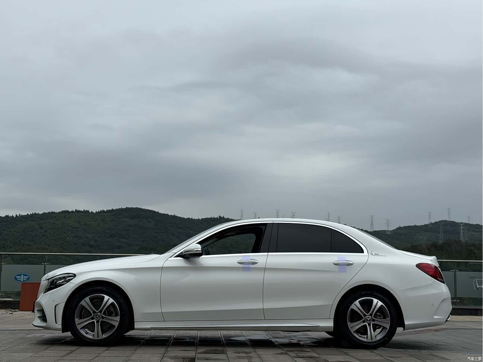 Mercedes-Benz C-Class, 2019 10