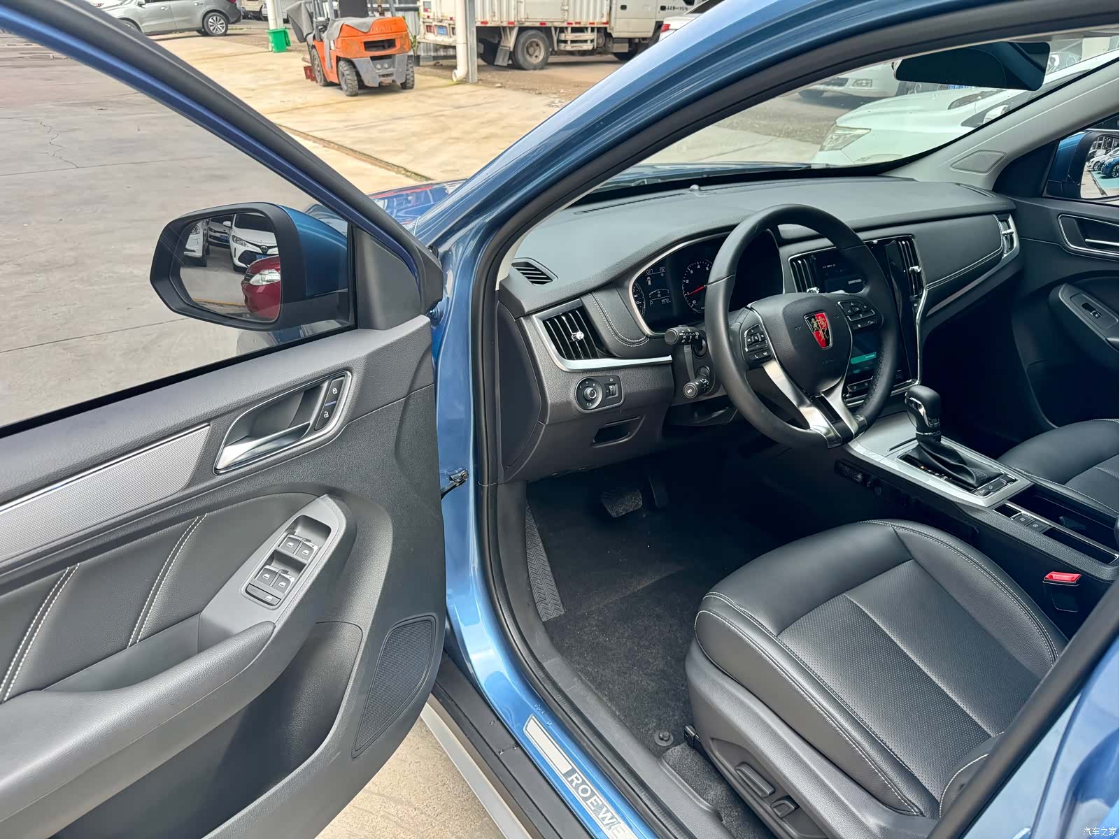 Roewe RX5, 2019 13