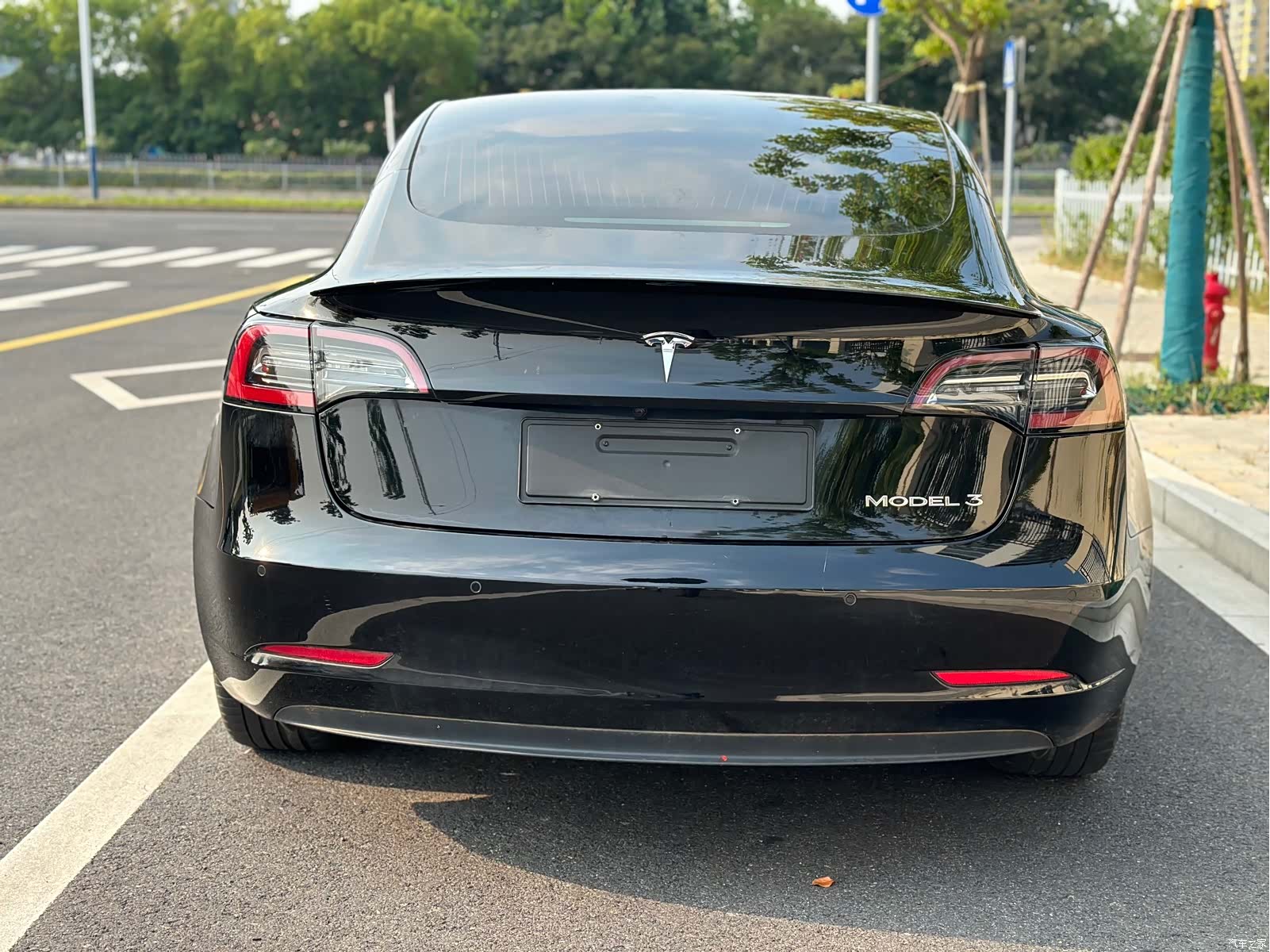 Tesla Model 3, 2020 все фото
