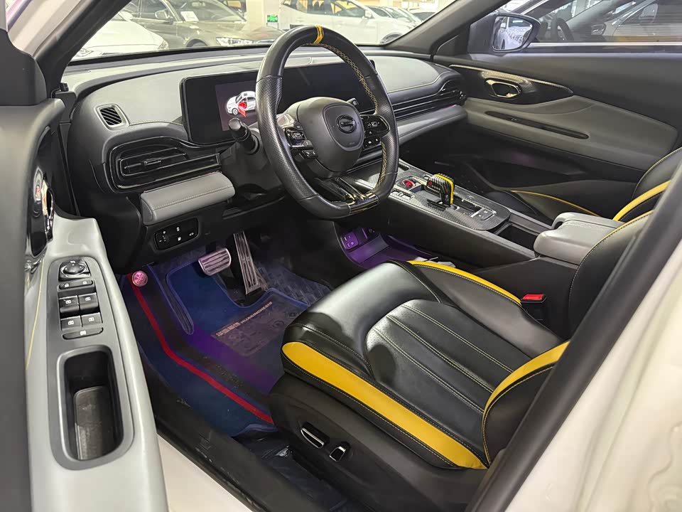 Trumpchi Shadow Leopard