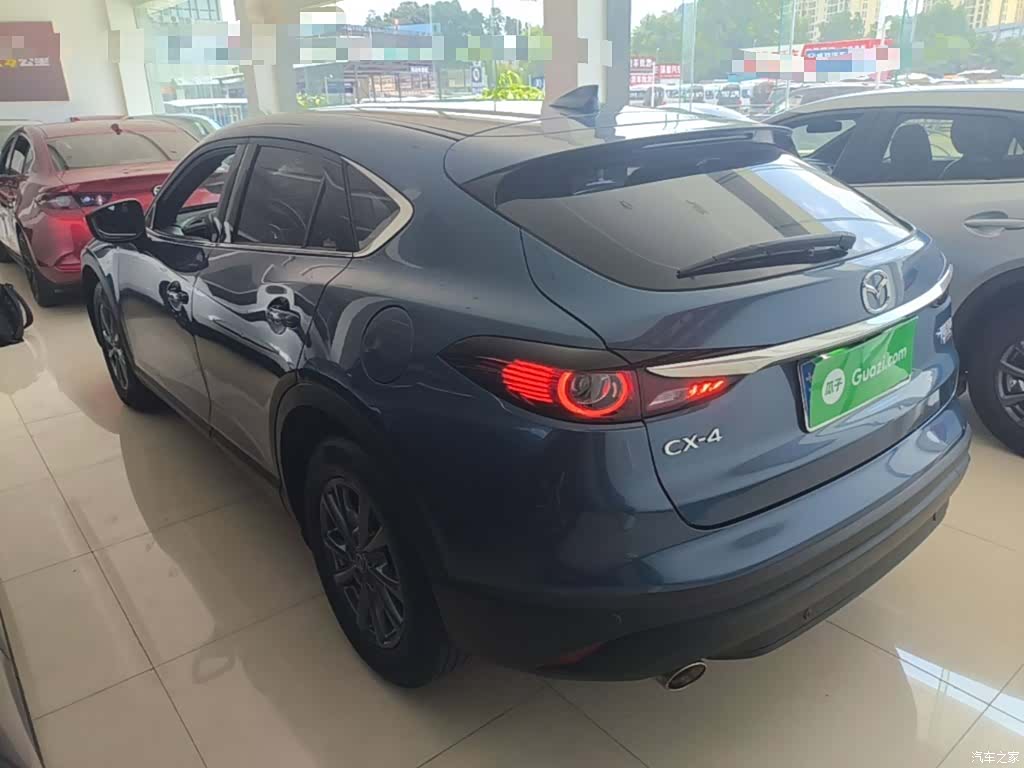 Mazda CX-4, 2020 все фото