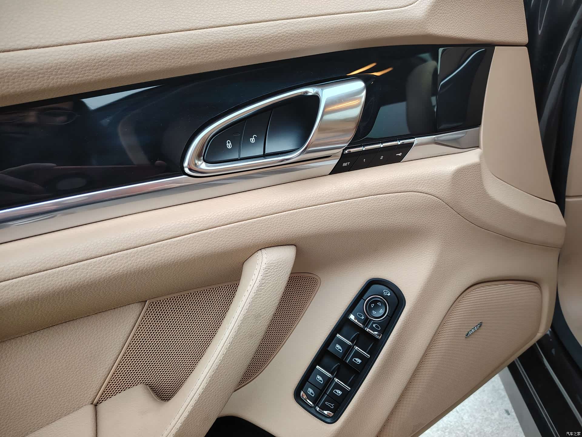 Porsche Panamera, 2015 8