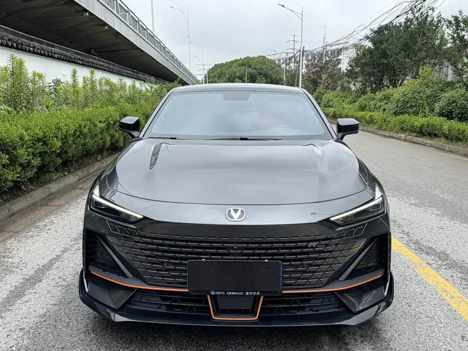 Changan UNI-V