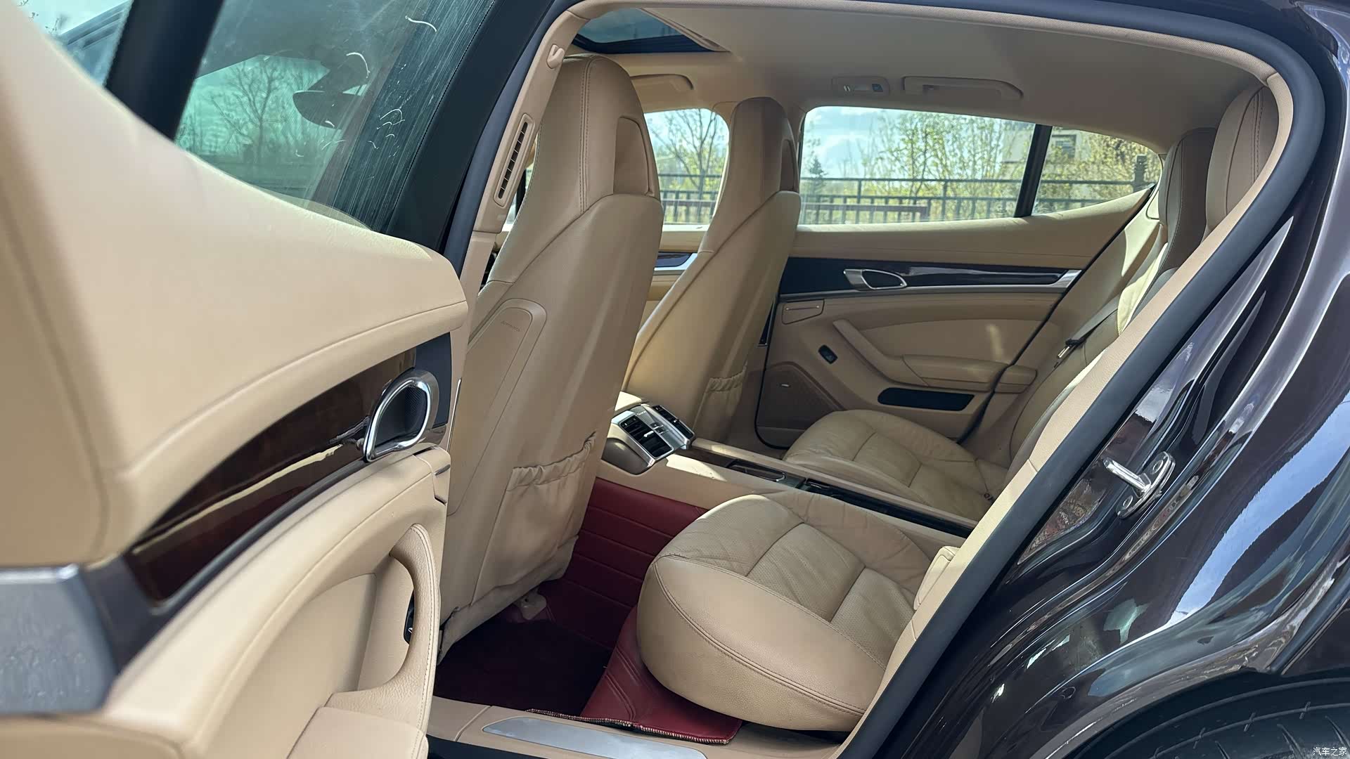 Porsche Panamera, 2011 10