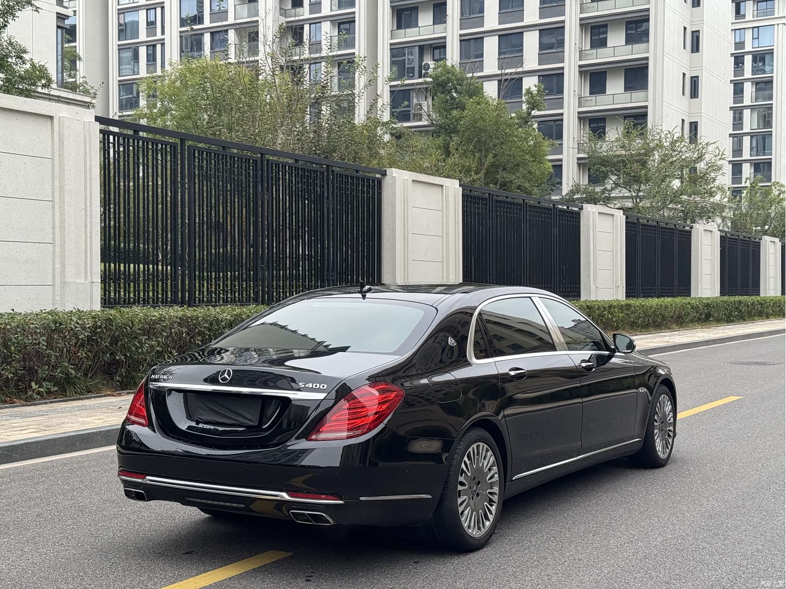 Maybach S-Class, 2017 6