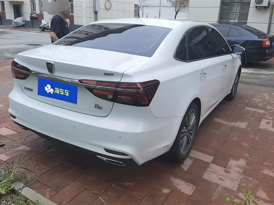 Roewe i6 Roewe i6