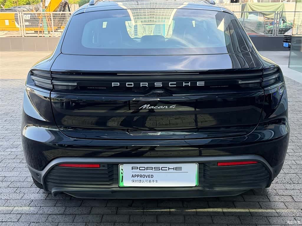 Porsche Macan, 2025 4